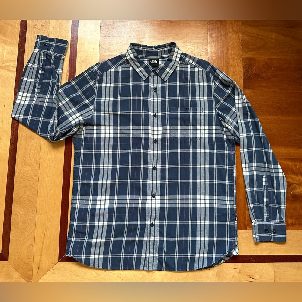 The North Face Hayden Pass 2.0 flannel long sleeve button up lightweight shirt